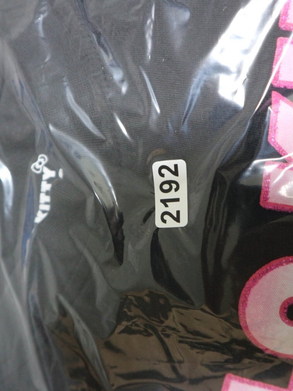 Hello Kitty and Friends Sanrio XS Black Tee Shirt My Melody Kuromi Cinnamoroll - Picture 9 of 9